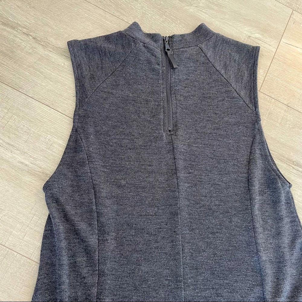 Knit Dress No Sleeve - Picture 2 of 3